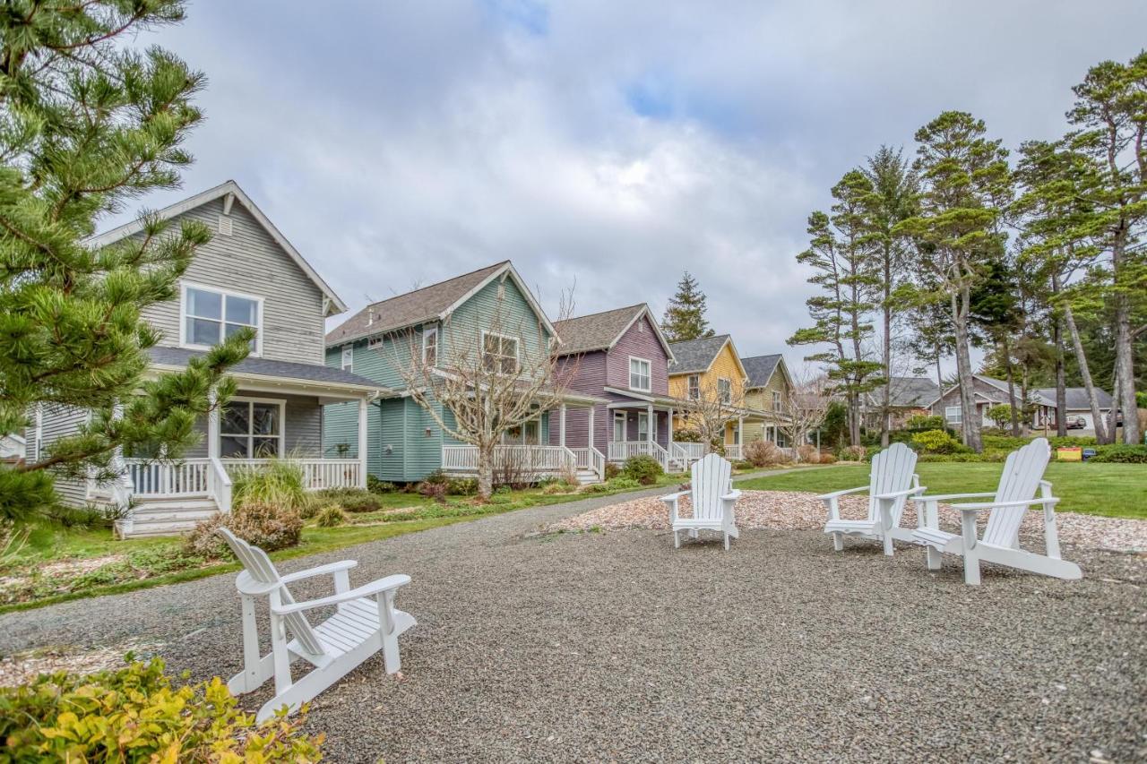 The Diamond K Villa Depoe Bay Exterior photo